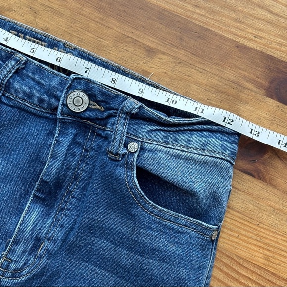 Blue Denim Women's Jeans Split hem 5/6 - Picture 7 of 12